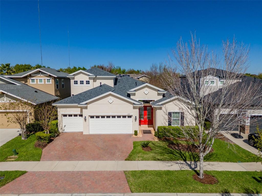 Photo of 5927 Jasper Glen Drive, Lithia, FL 33547 (MLS # TB8489751)