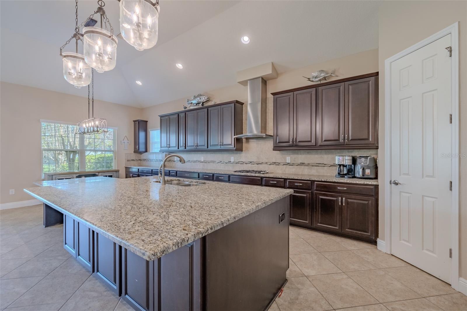 FISHHAWK RANCH WEST PH 1B/1C - Residential