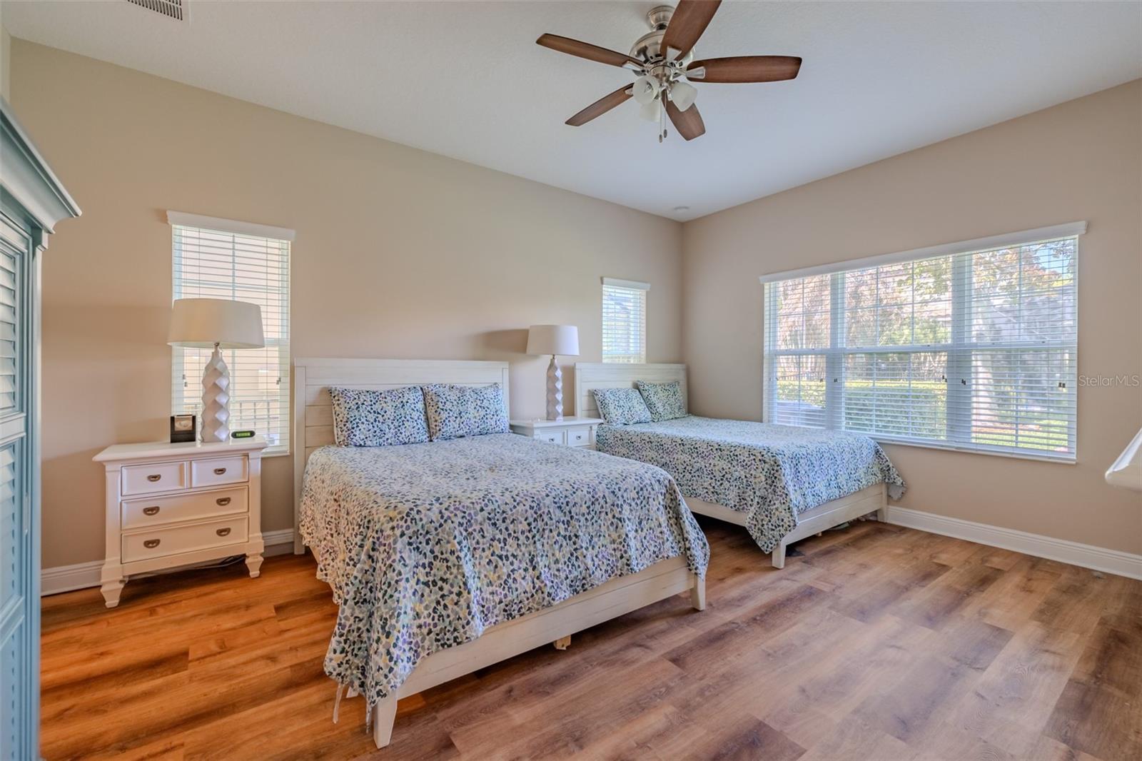 FISHHAWK RANCH WEST PH 1B/1C - Residential