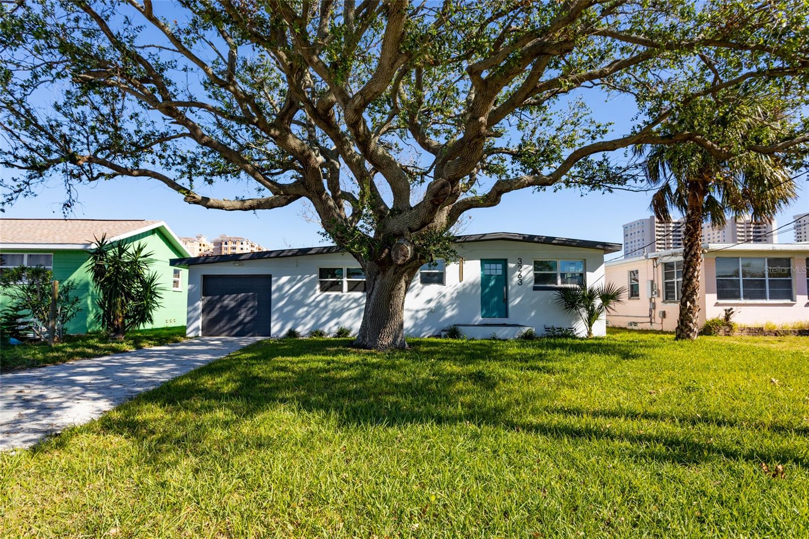 3263 S PENINSULA DRIVE
