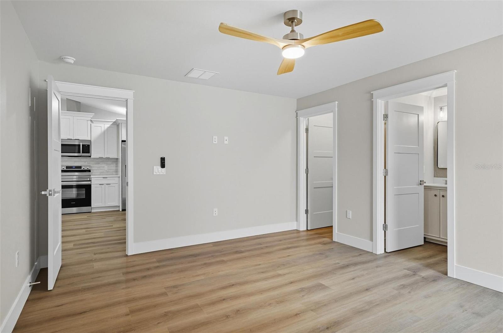 FOREST GROVE BUS CENTER - Residential Income