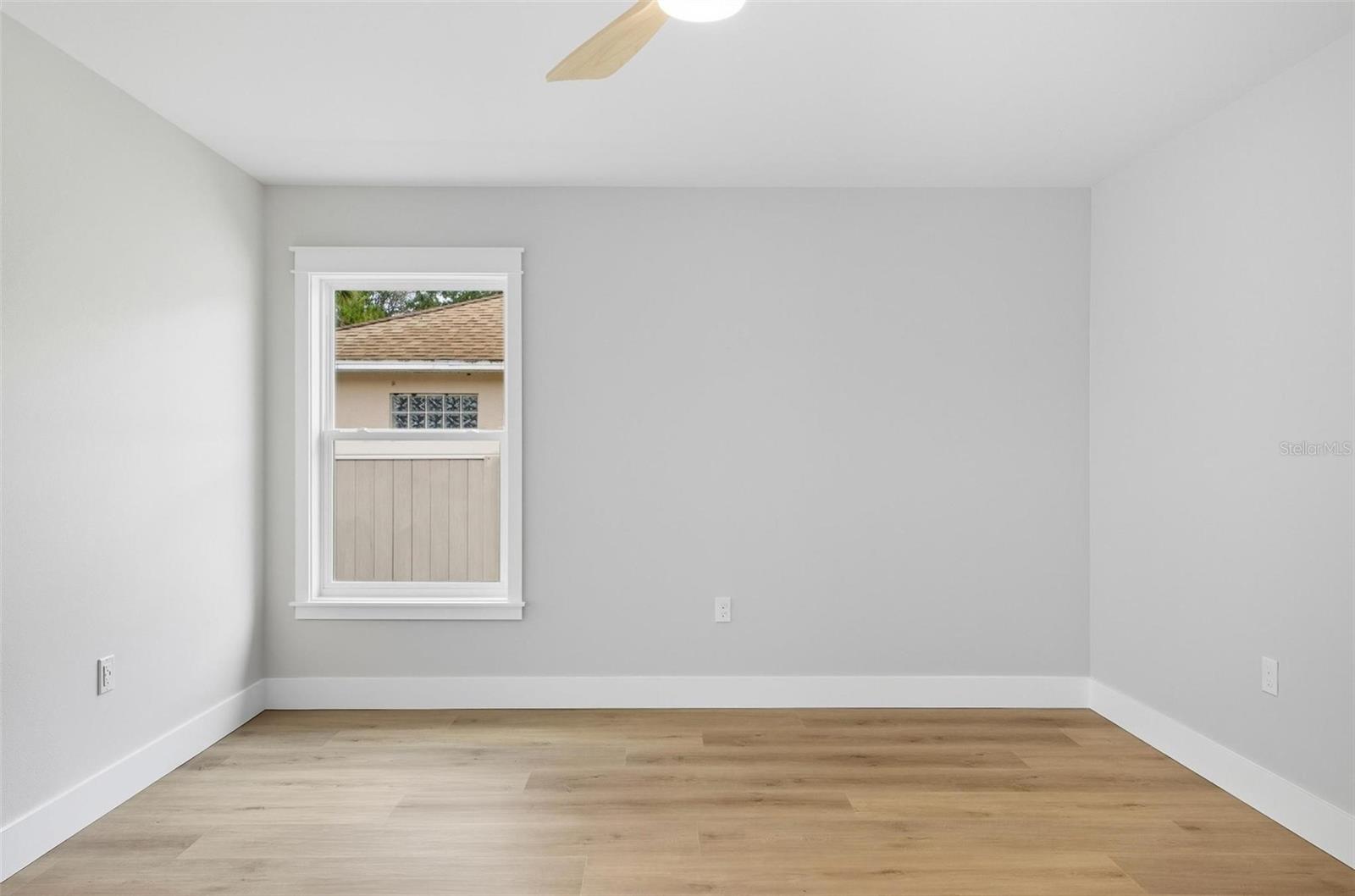 FOREST GROVE BUS CENTER - Residential Income