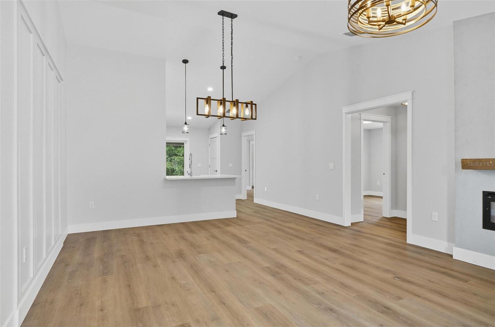 FOREST GROVE BUS CENTER - Residential Income