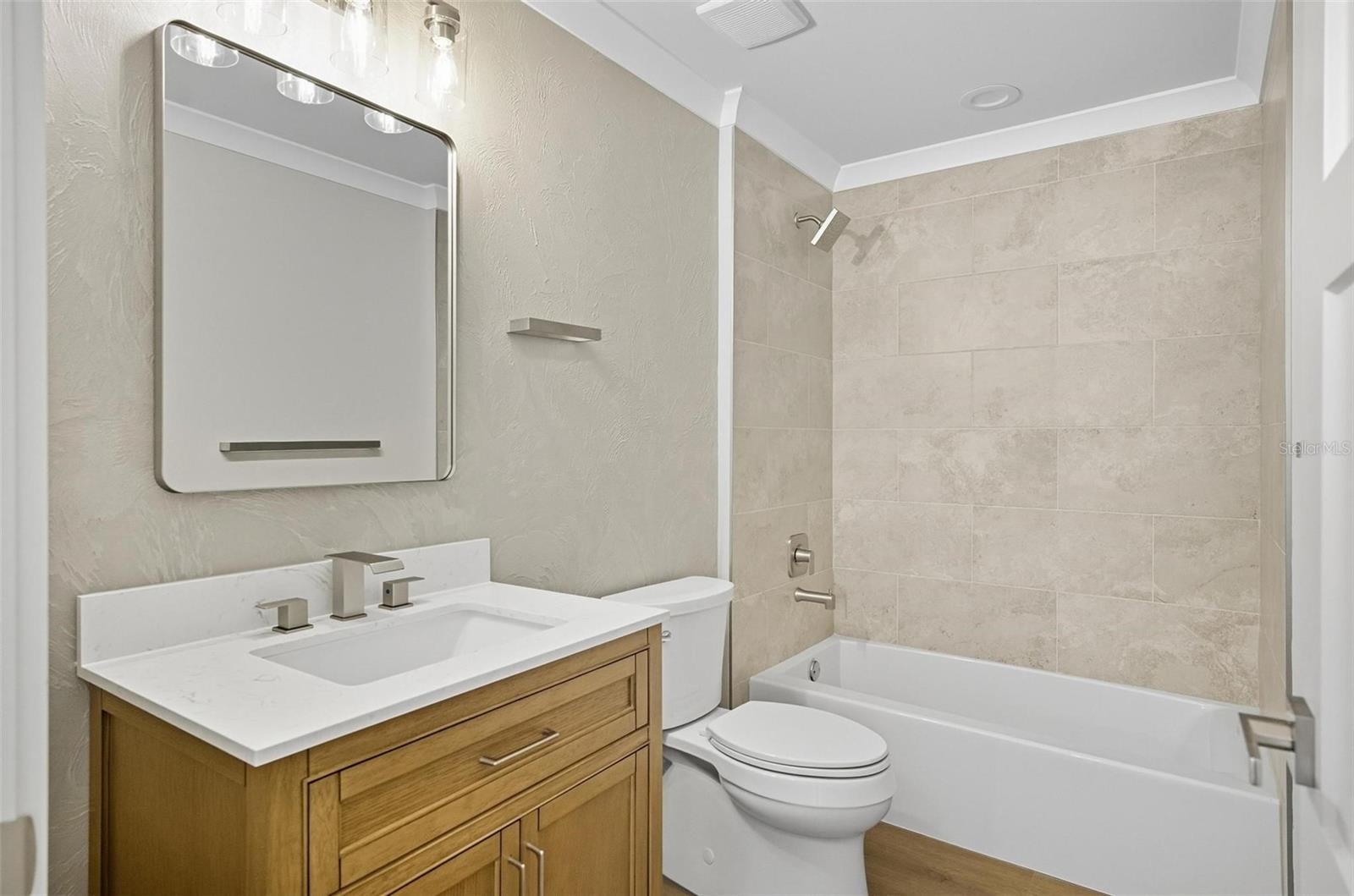 FOREST GROVE BUS CENTER - Residential Income