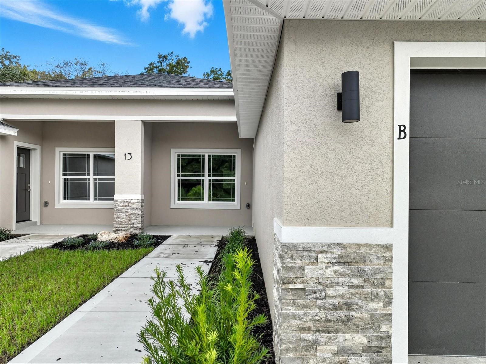 FOREST GROVE BUS CENTER - Residential Income