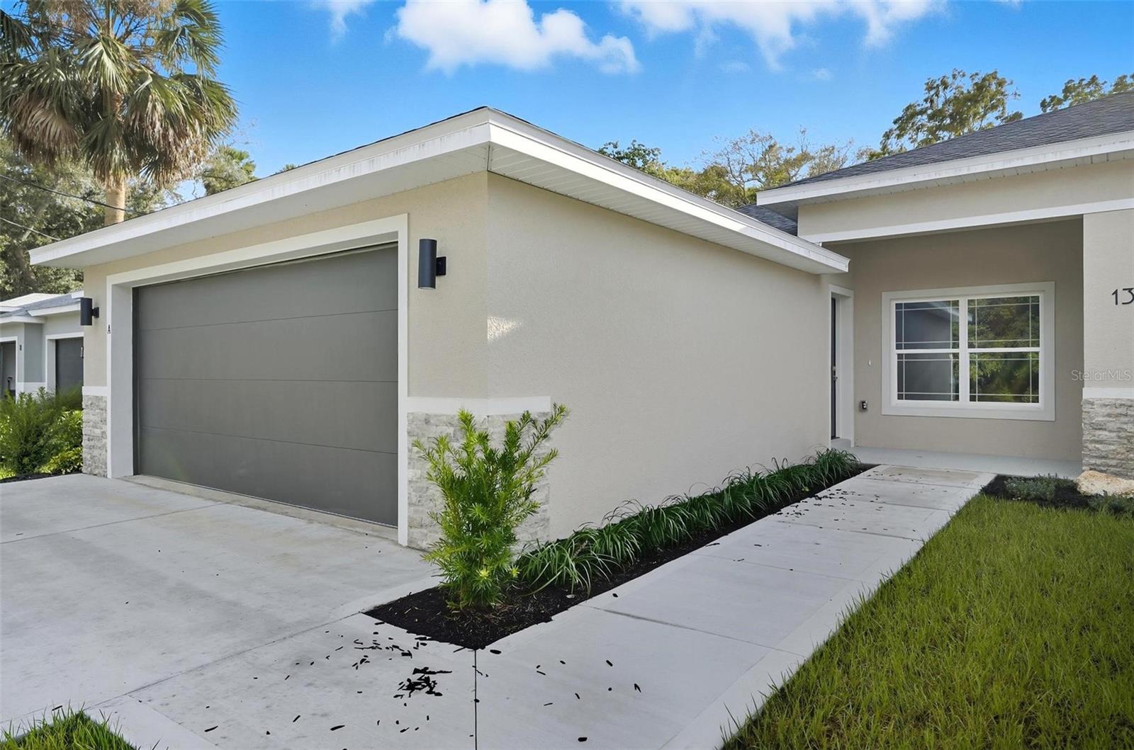 FOREST GROVE BUS CENTER - Residential Income