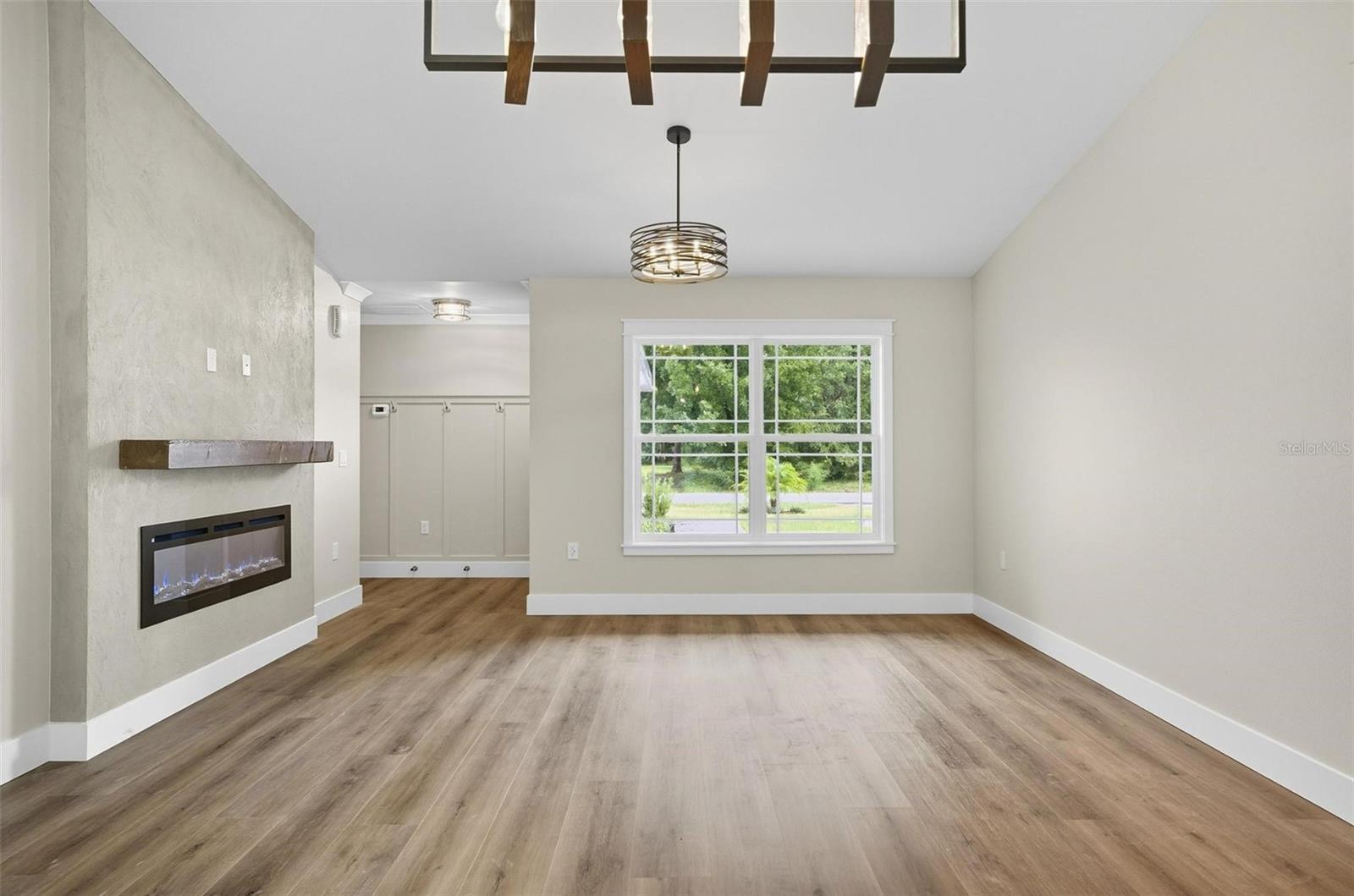 FOREST GROVE BUS CENTER - Residential Income