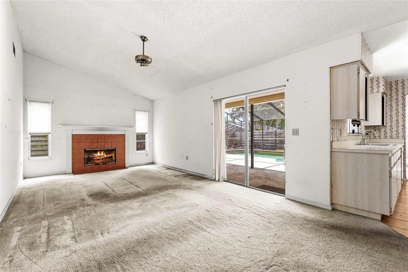 SARABAY WOODS - Residential