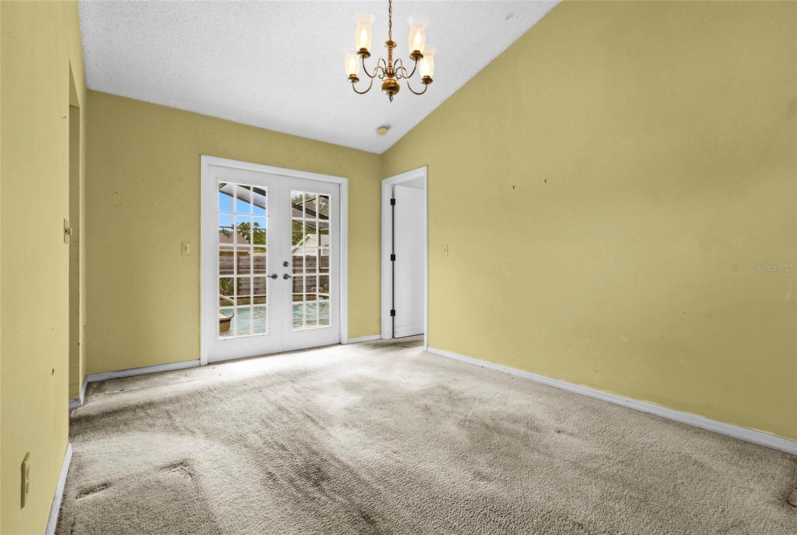 SARABAY WOODS - Residential