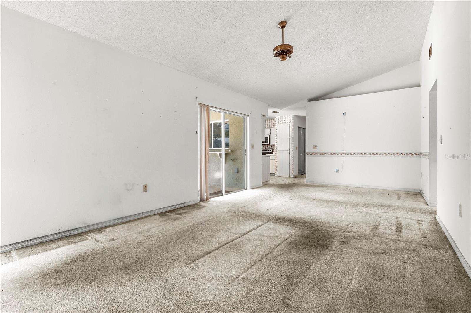 SARABAY WOODS - Residential