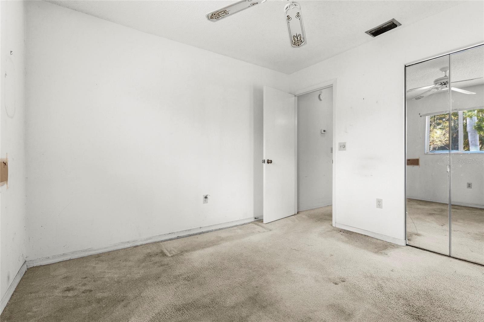 SARABAY WOODS - Residential