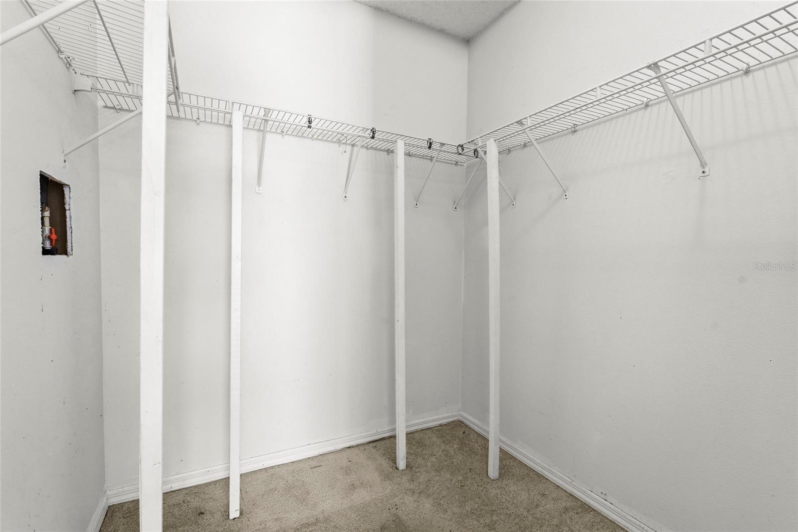 SARABAY WOODS - Residential