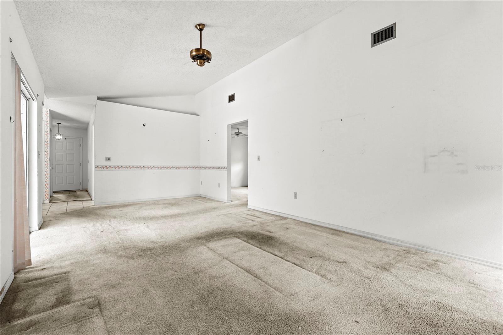 SARABAY WOODS - Residential