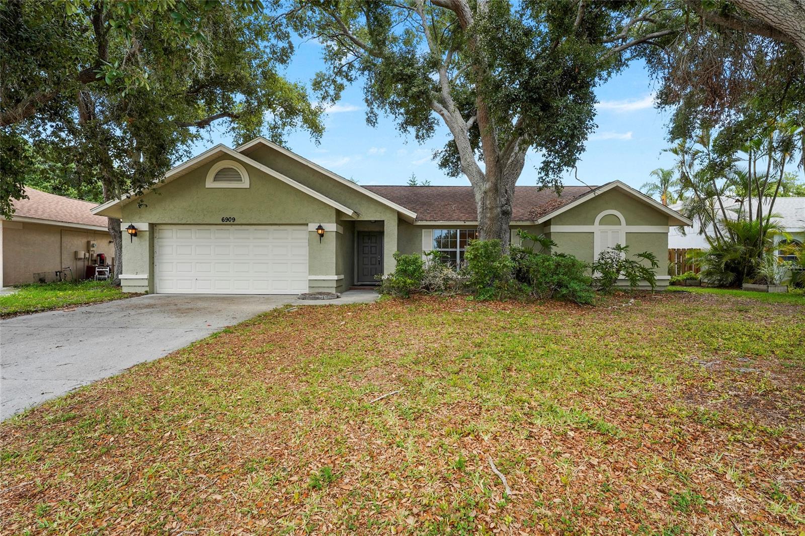 SARABAY WOODS - Residential