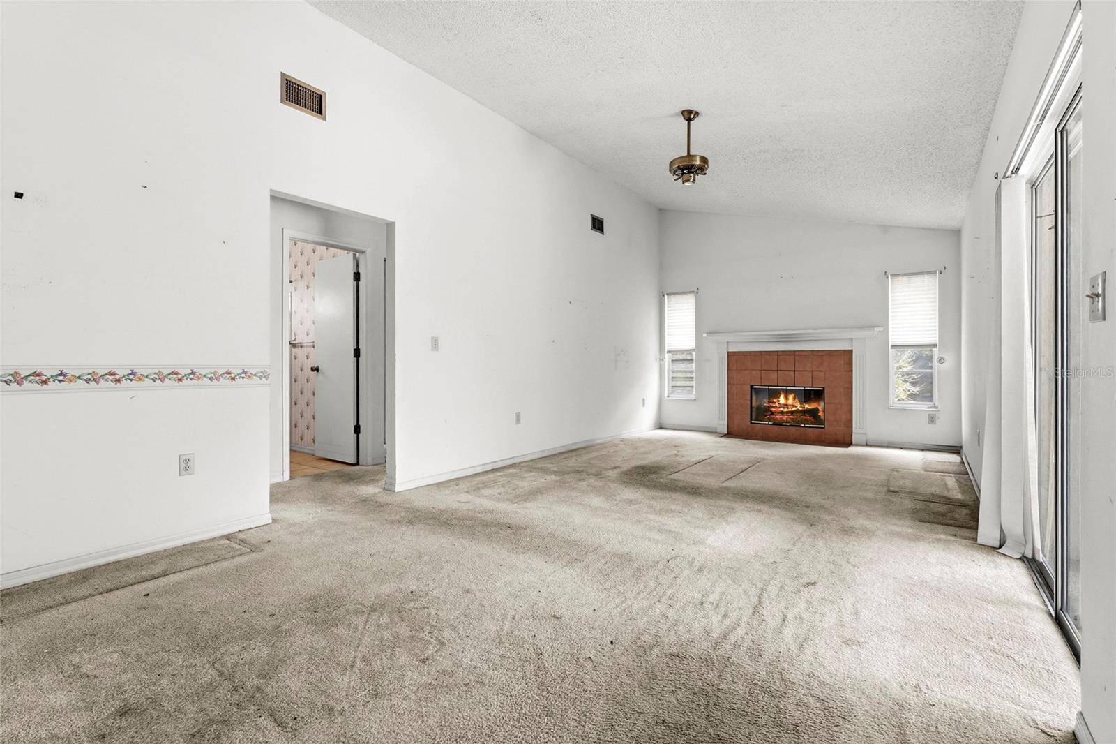 SARABAY WOODS - Residential