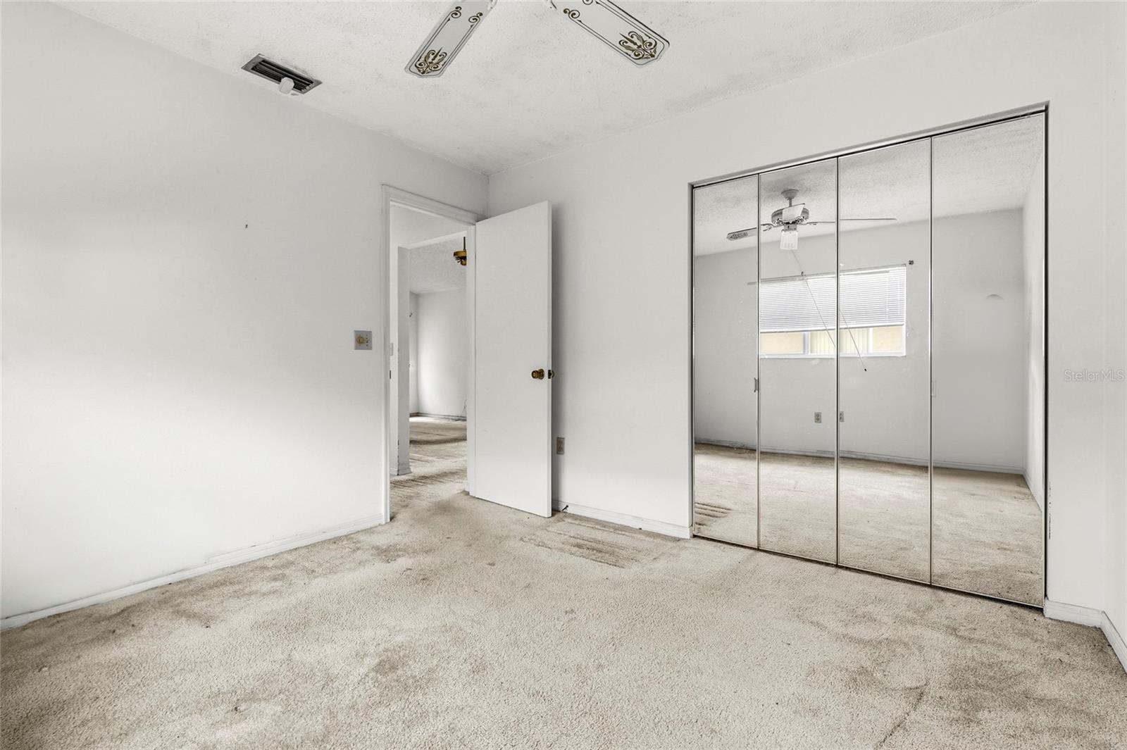 SARABAY WOODS - Residential