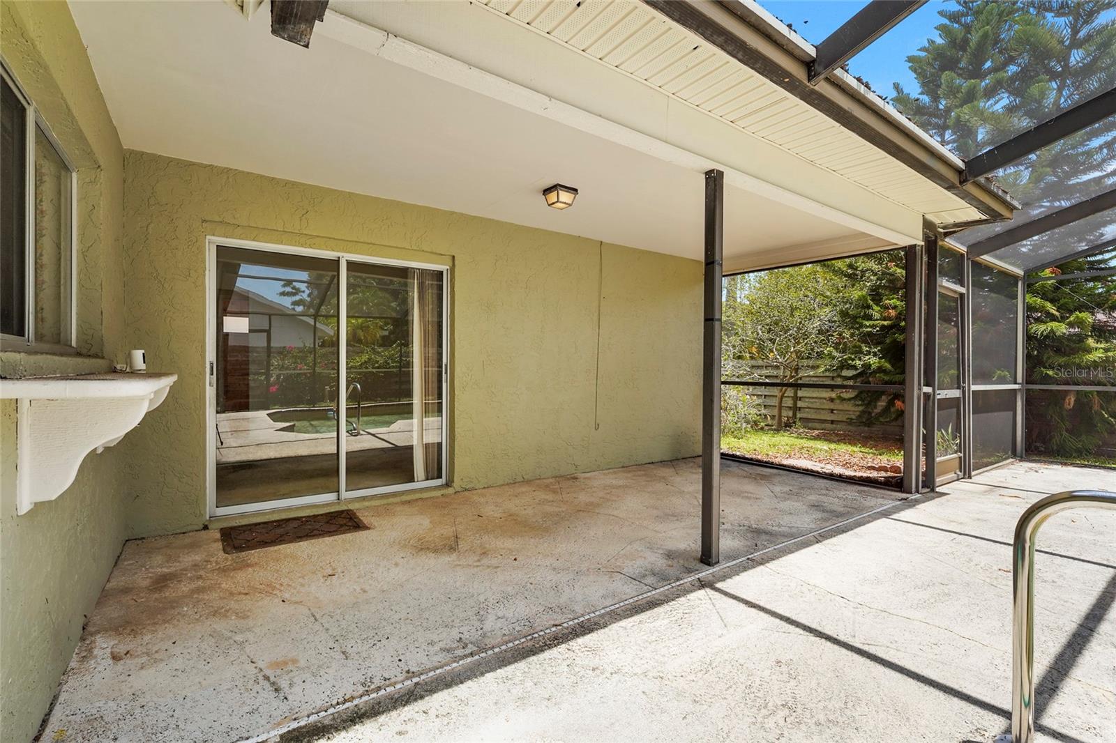 SARABAY WOODS - Residential