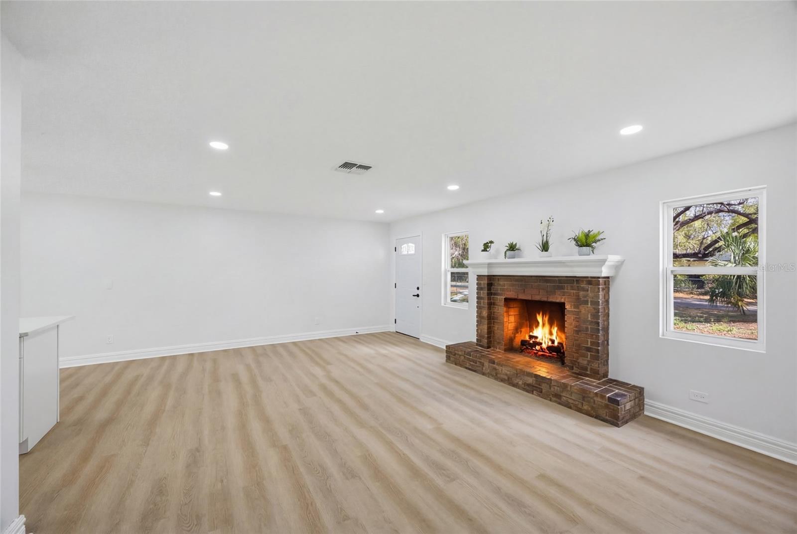 UNPLATTED - Residential