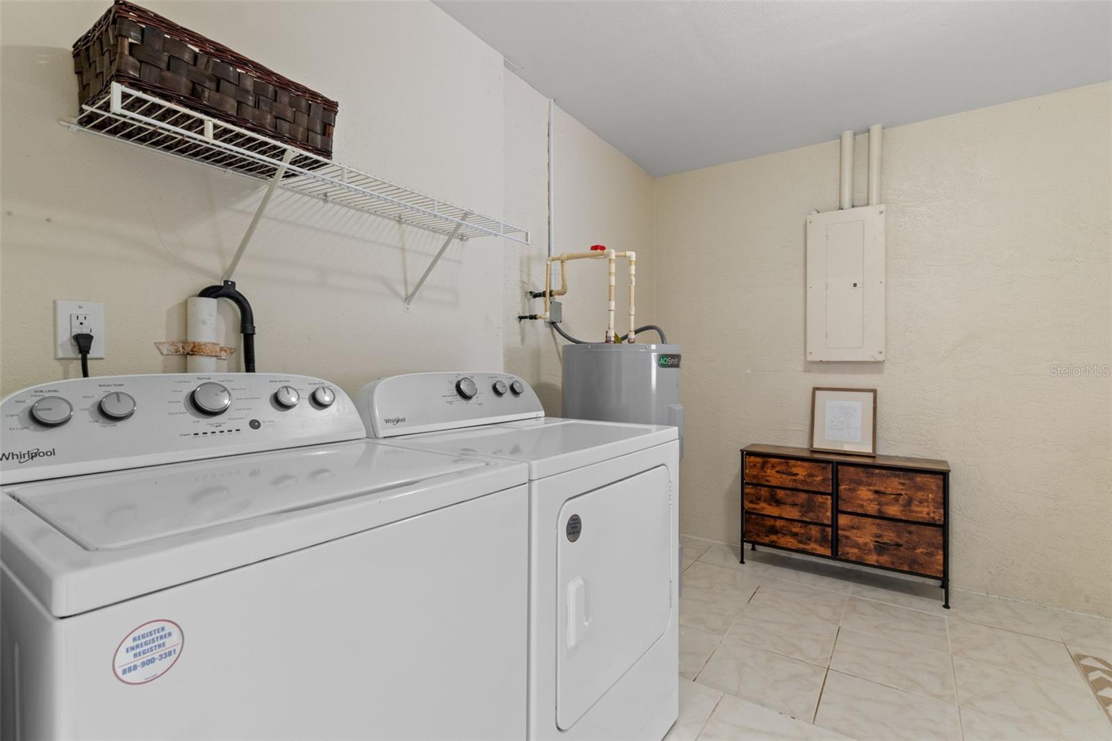 INVERNESS HIGHLANDS WEST - Residential