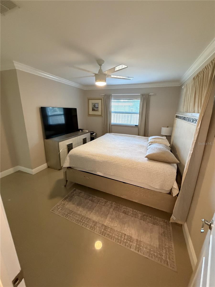 SUNSET BLUFFS ACRES - Residential Lease