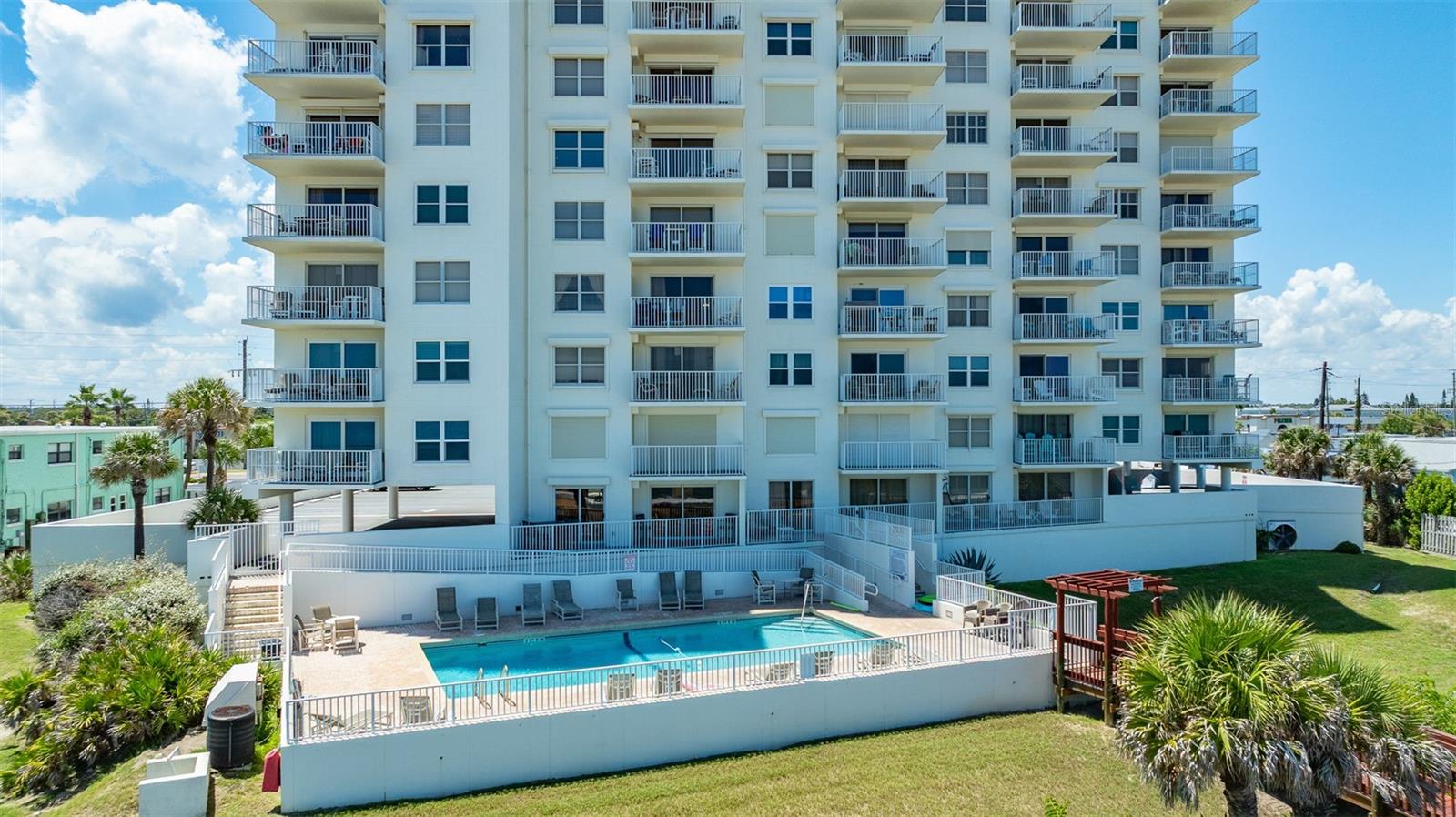 SEAWINDS CONDO - Residential