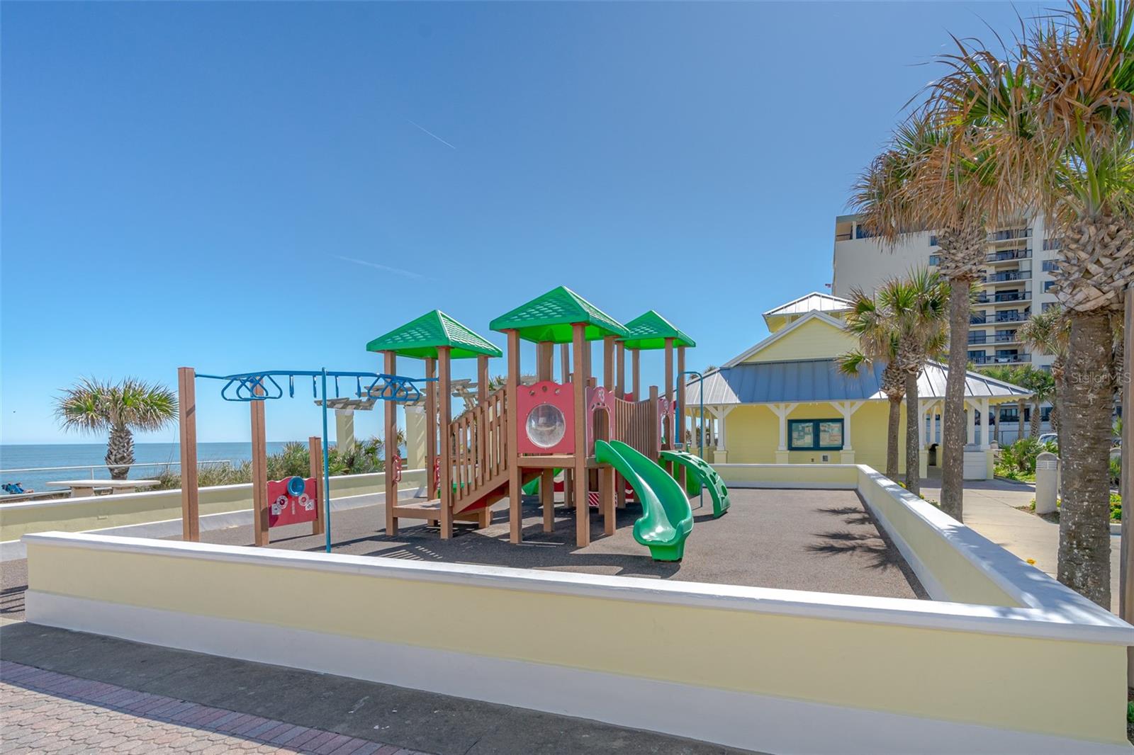 SEAWINDS CONDO - Residential