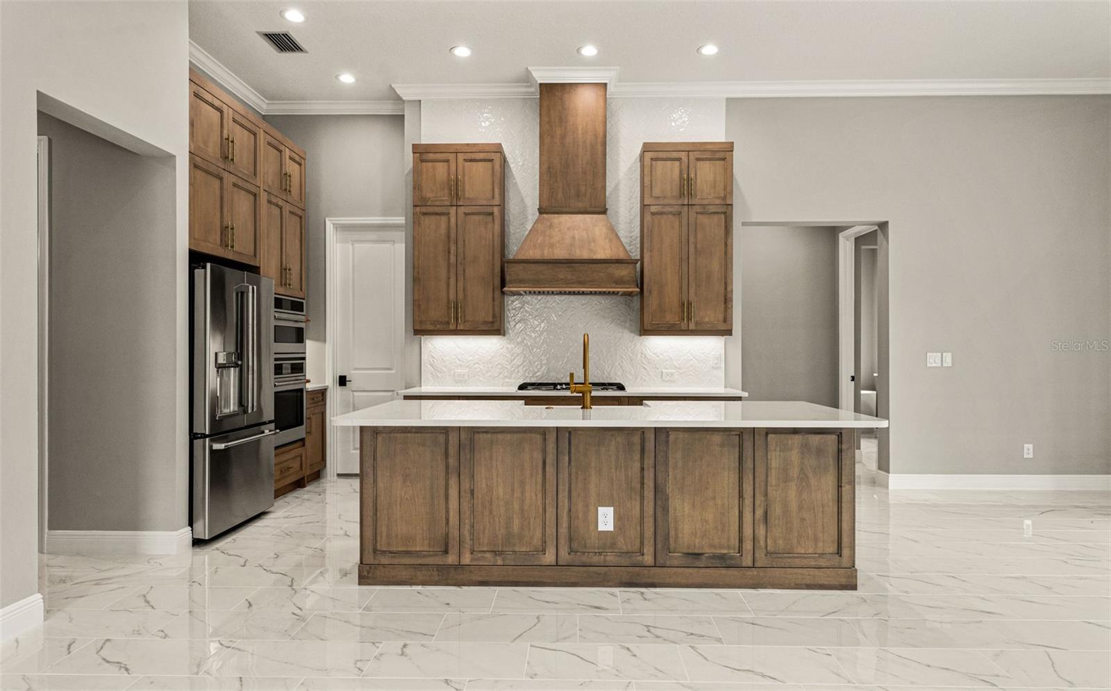 ARIA PHASE III - Residential