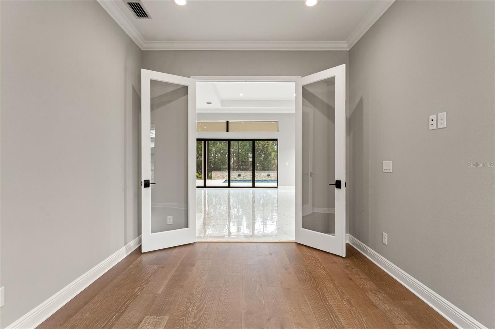 ARIA PHASE III - Residential