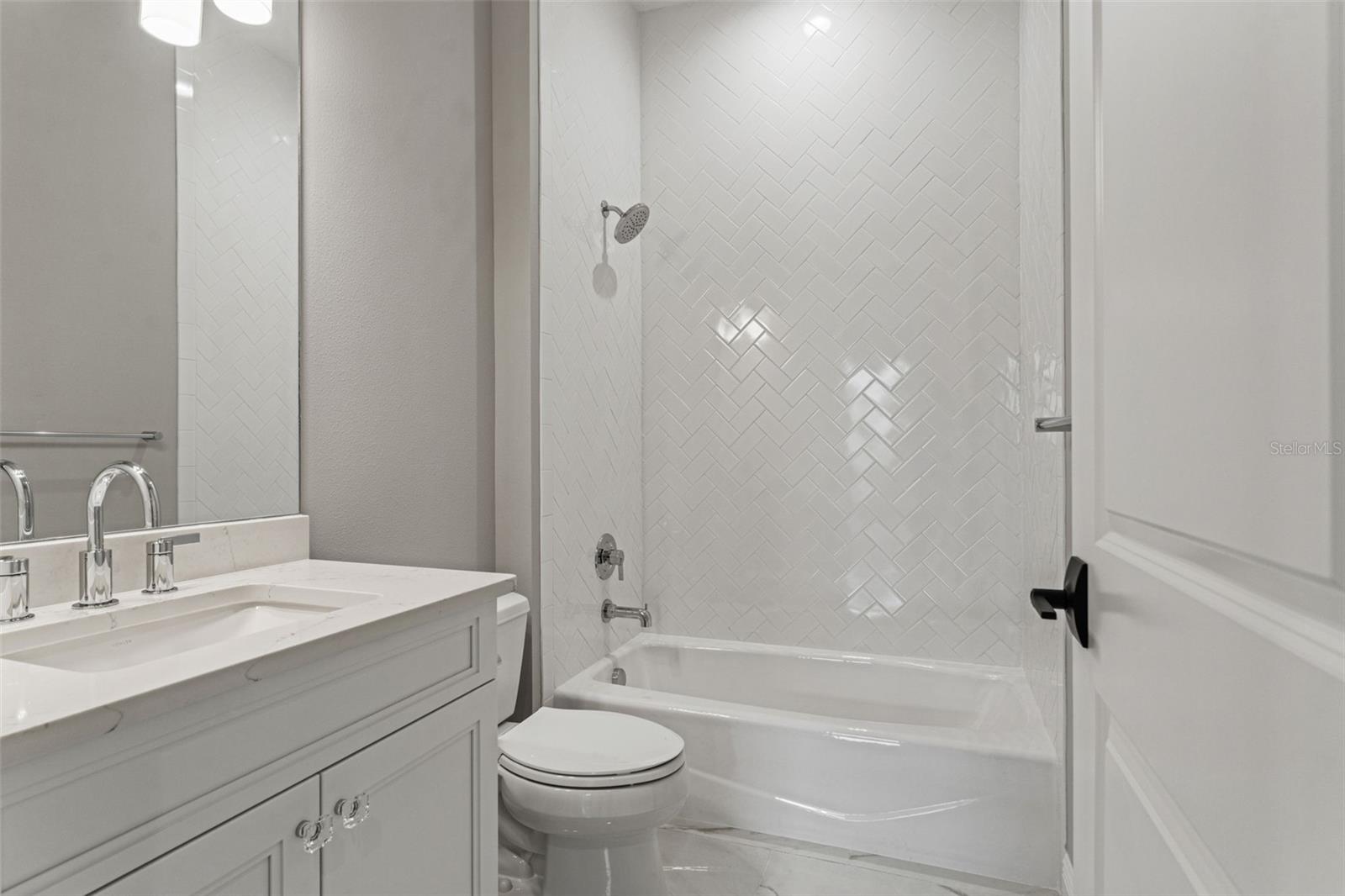 ARIA PHASE III - Residential