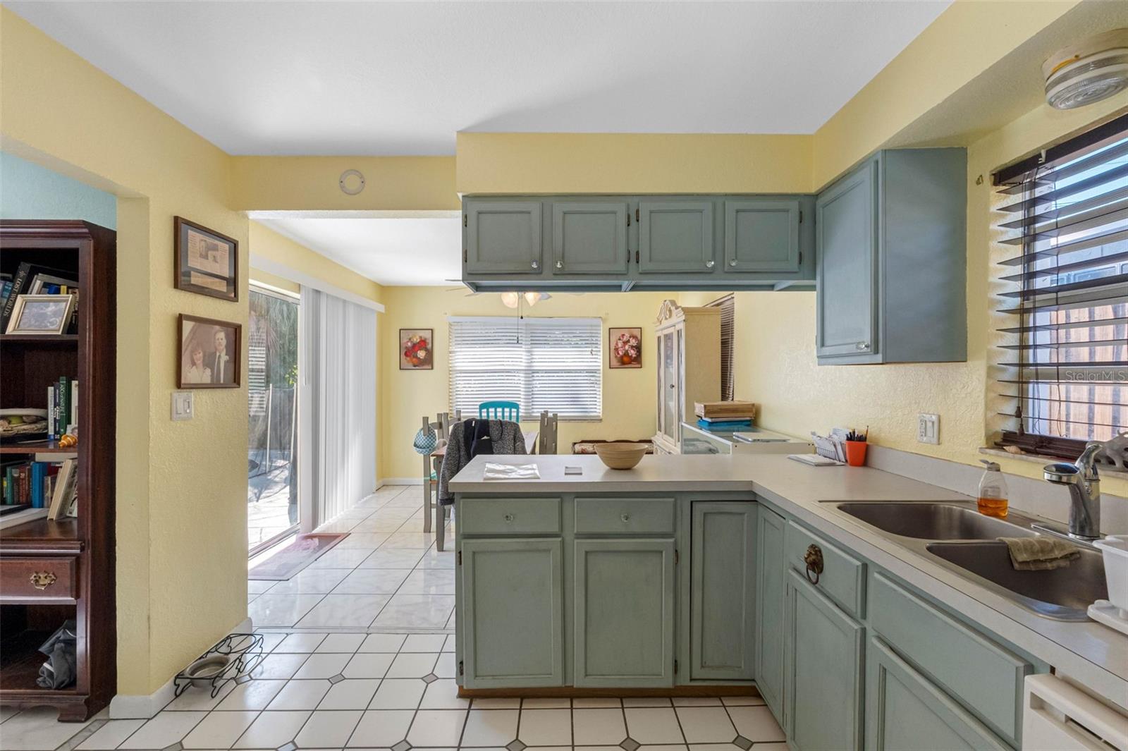 OAKDALE MANOR ADD - Residential