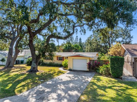 Photo of 3072 Rosemary Drive, Largo, FL 33770 (MLS # TB8446994)