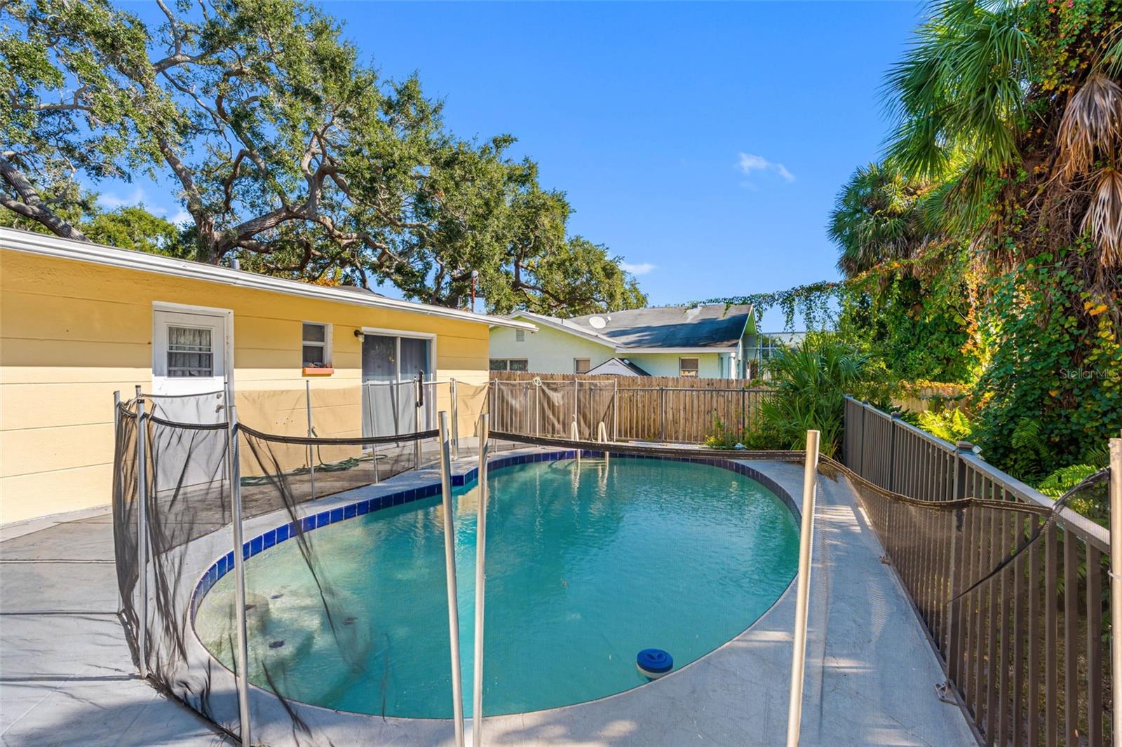 OAKDALE MANOR ADD - Residential