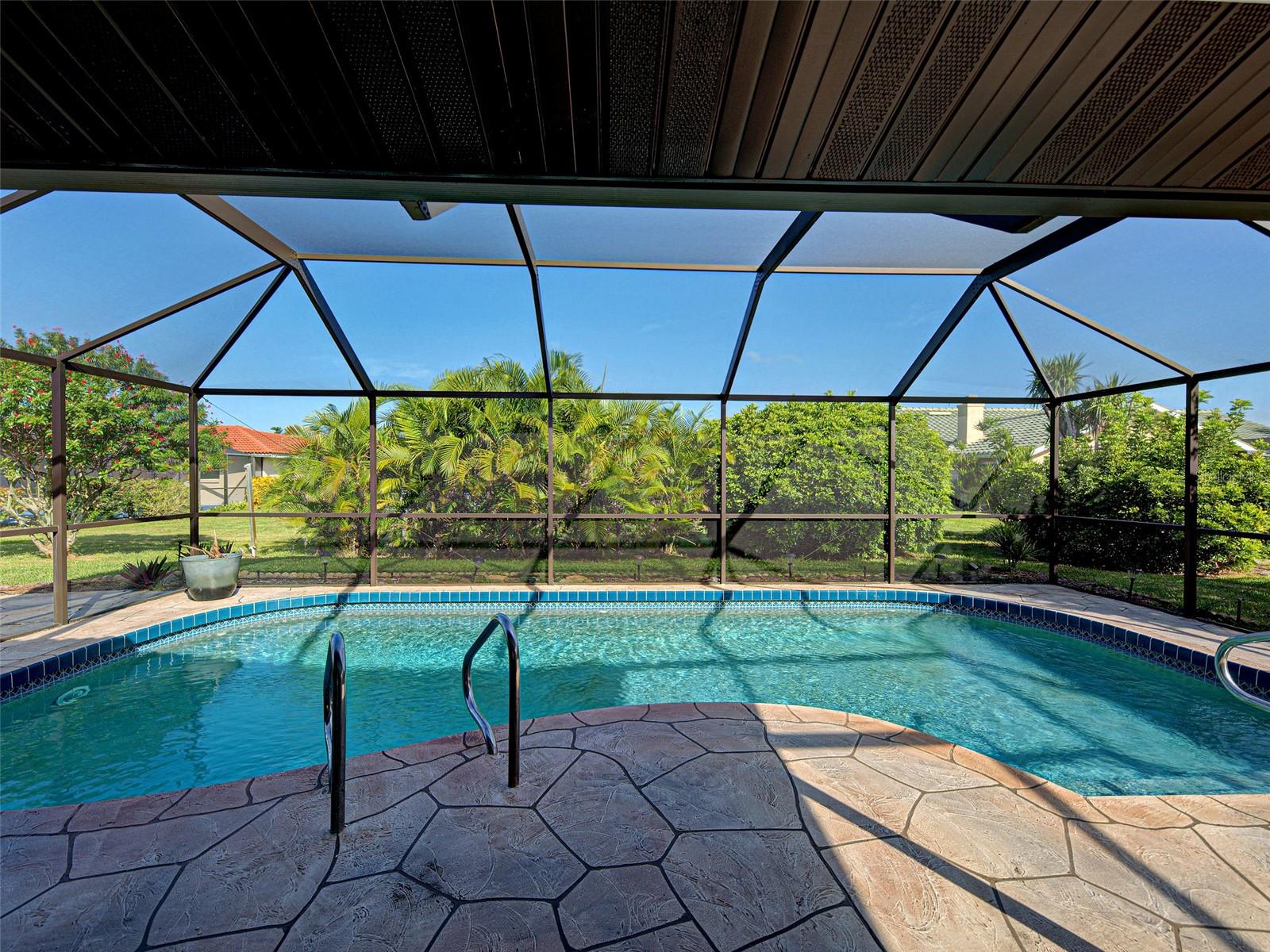 ENGLEWOOD ISLES SUB - Residential