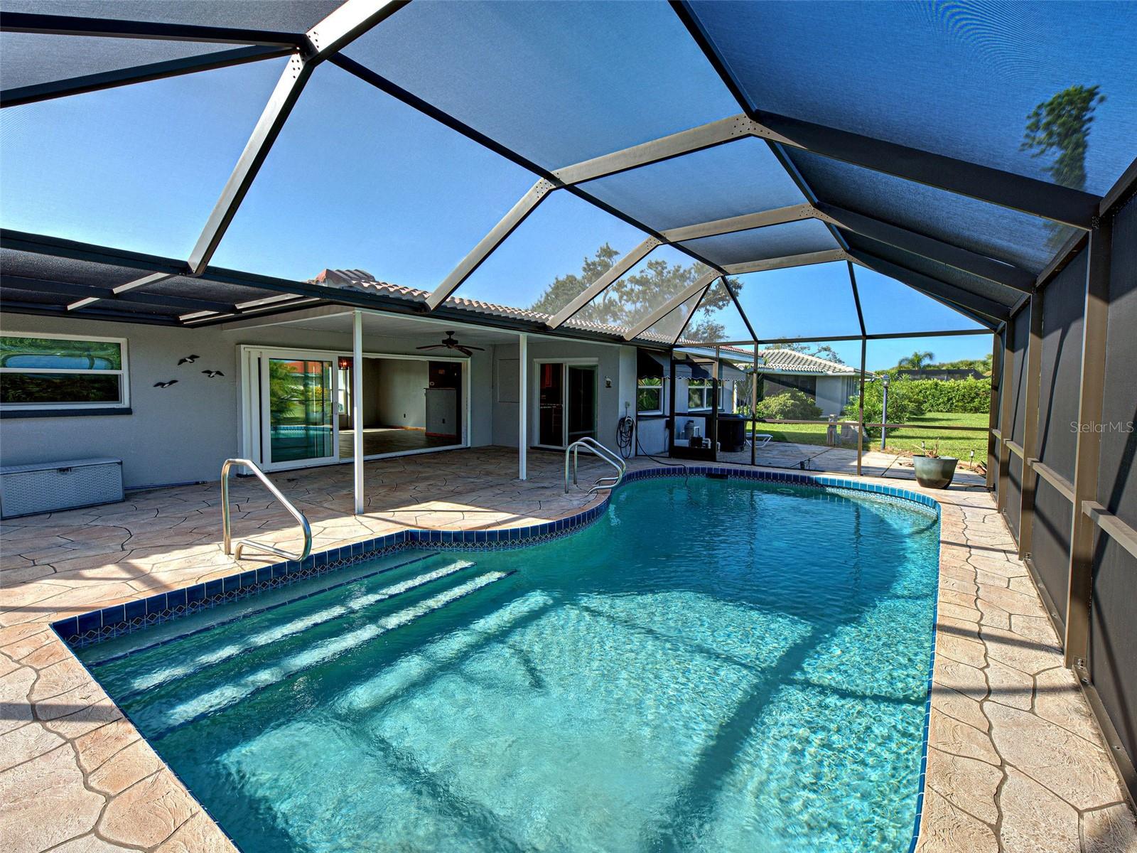 ENGLEWOOD ISLES SUB - Residential