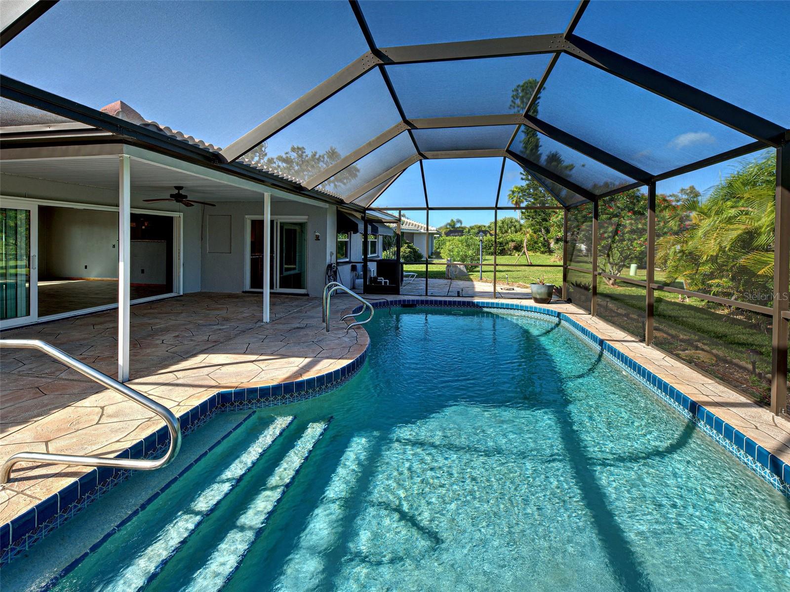 ENGLEWOOD ISLES SUB - Residential