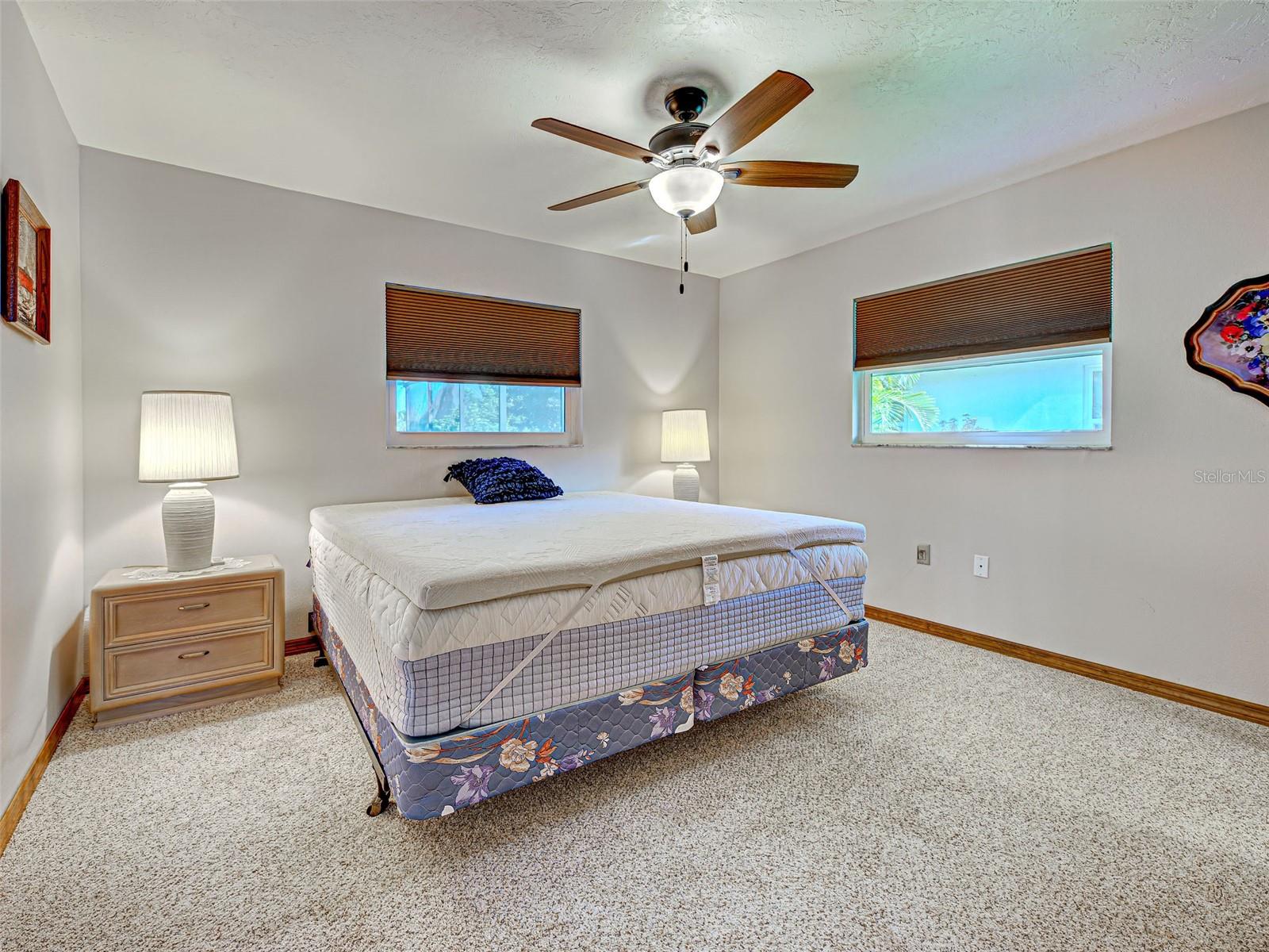 ENGLEWOOD ISLES SUB - Residential