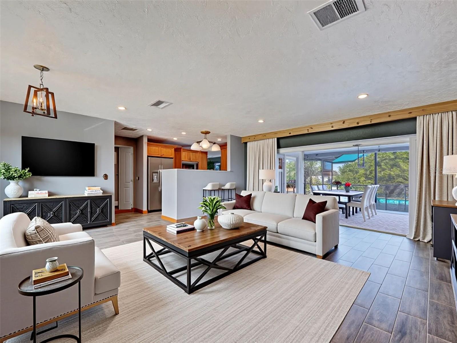 ENGLEWOOD ISLES SUB - Residential