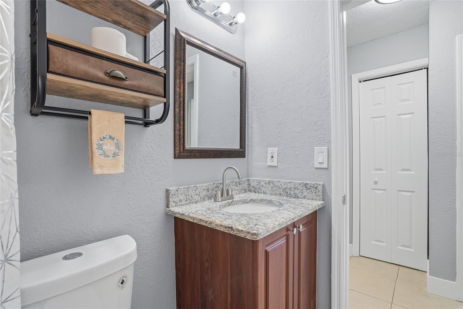 ROCKY RIVER SITES - Residential