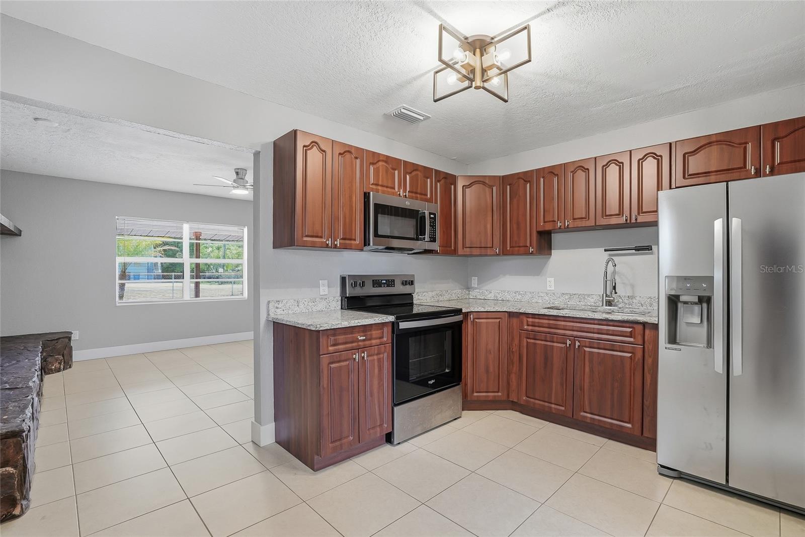 ROCKY RIVER SITES - Residential