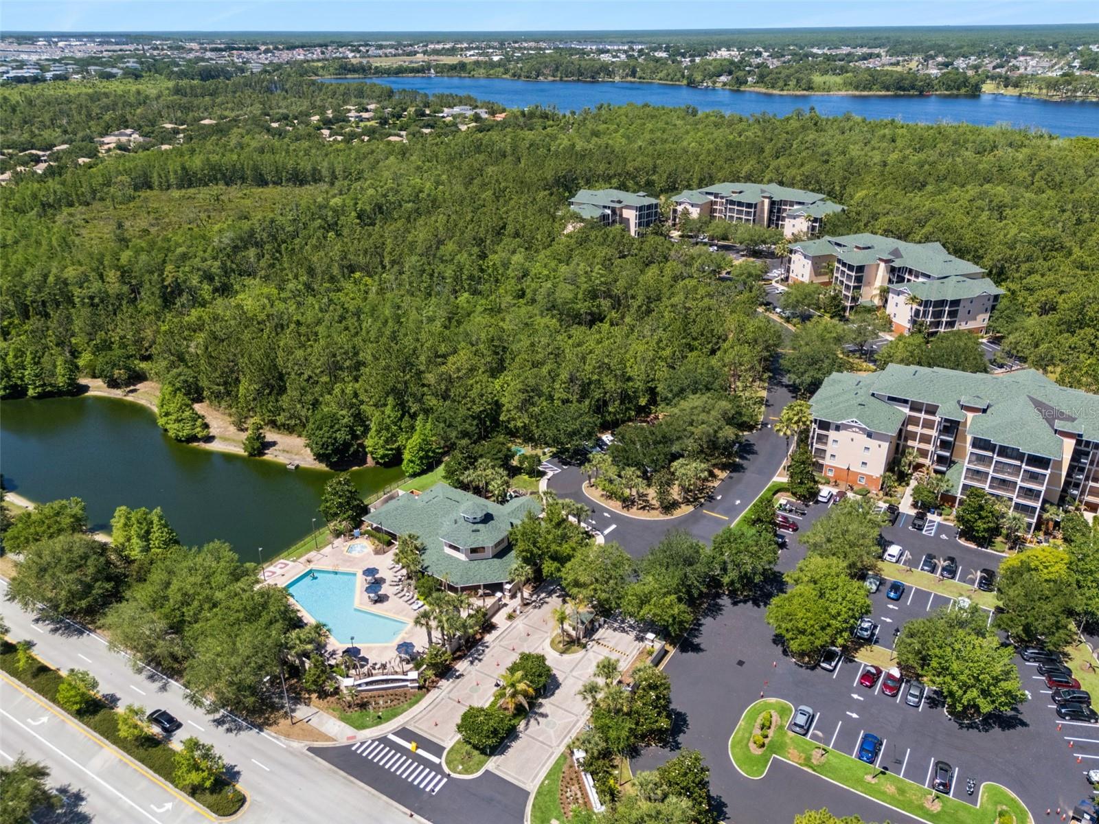 CARIBE COVE CONDO PH 4 - Residential