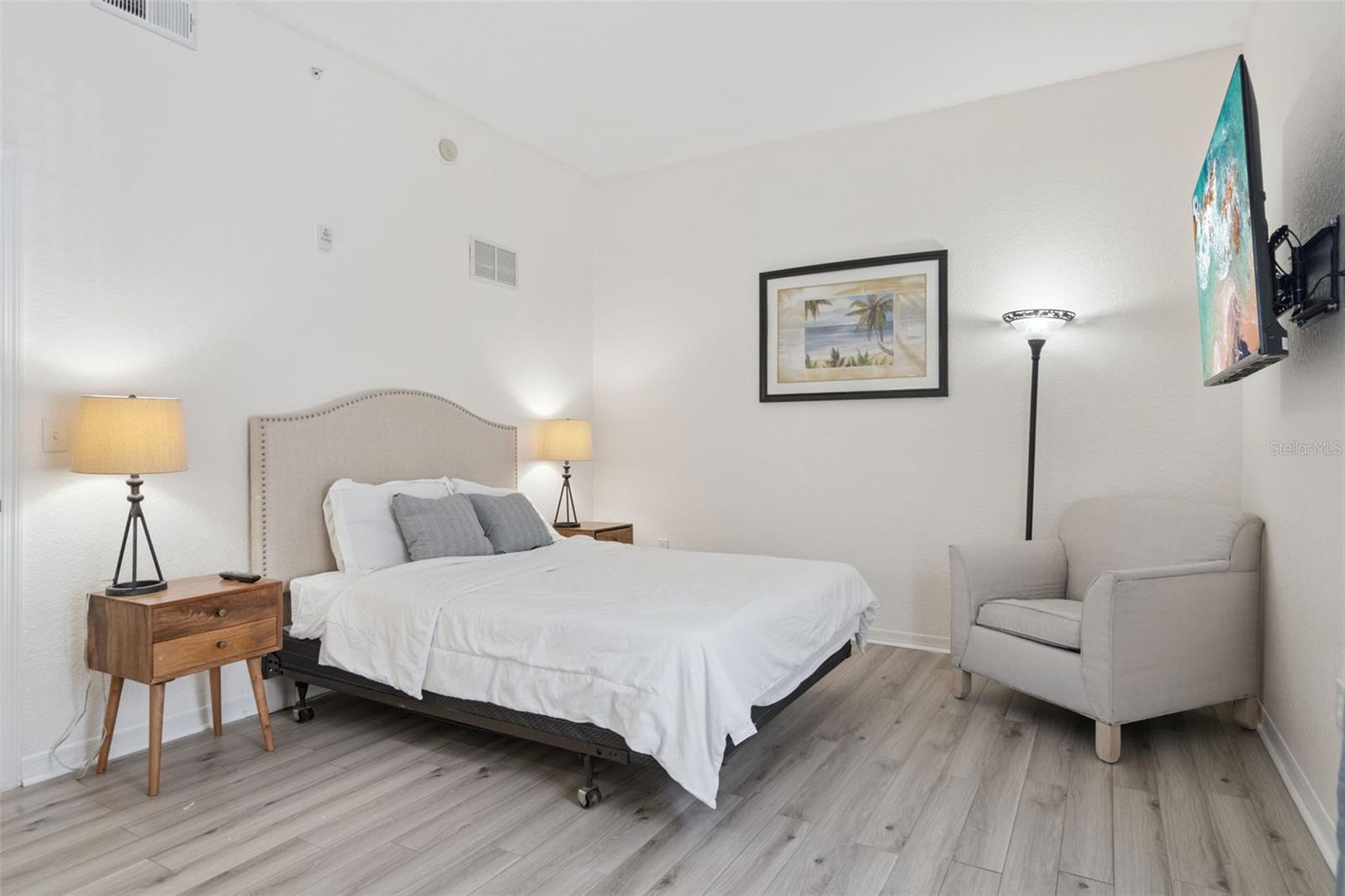 CARIBE COVE CONDO PH 4 - Residential