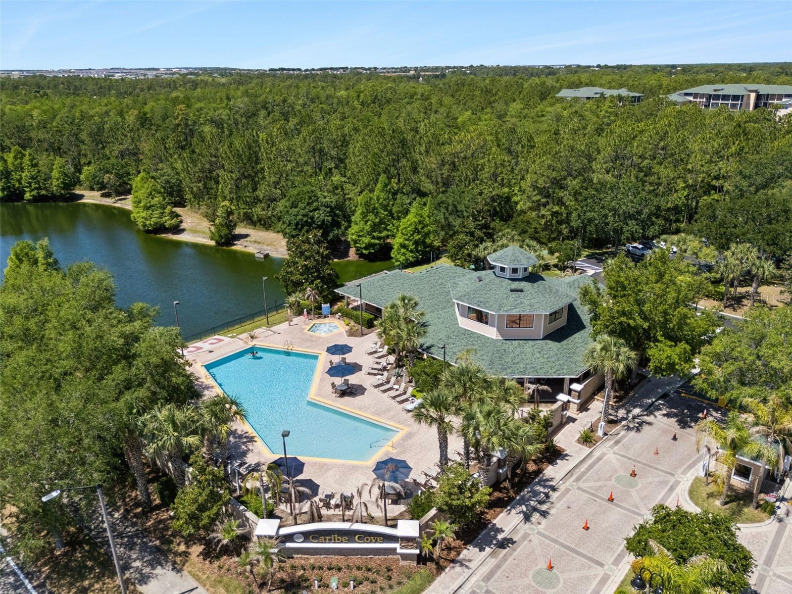 CARIBE COVE CONDO PH 4 - Residential