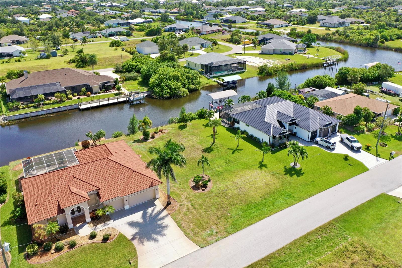 PORT CHARLOTTE SEC 071 - Land
