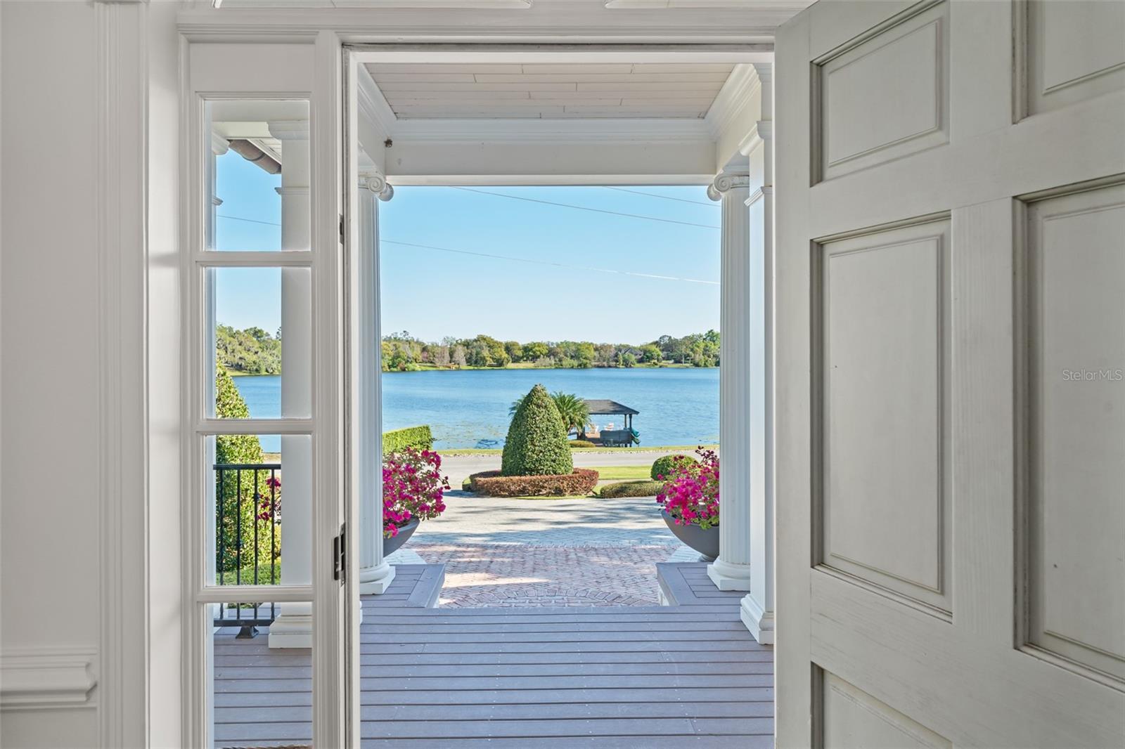 NORTHSHORE ESTATES - Residential