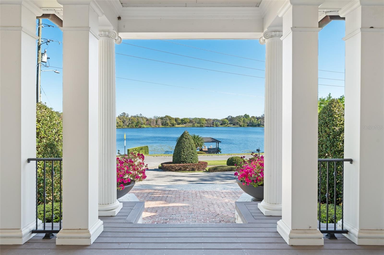 NORTHSHORE ESTATES - Residential