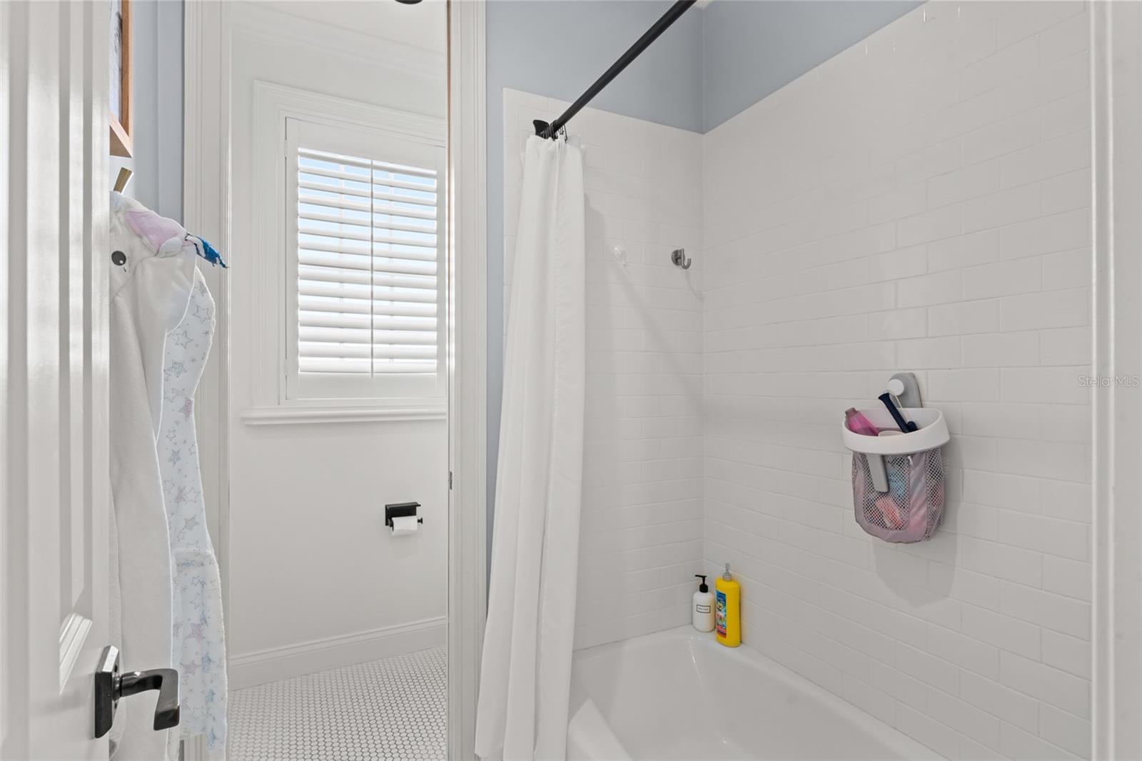 NORTHSHORE ESTATES - Residential