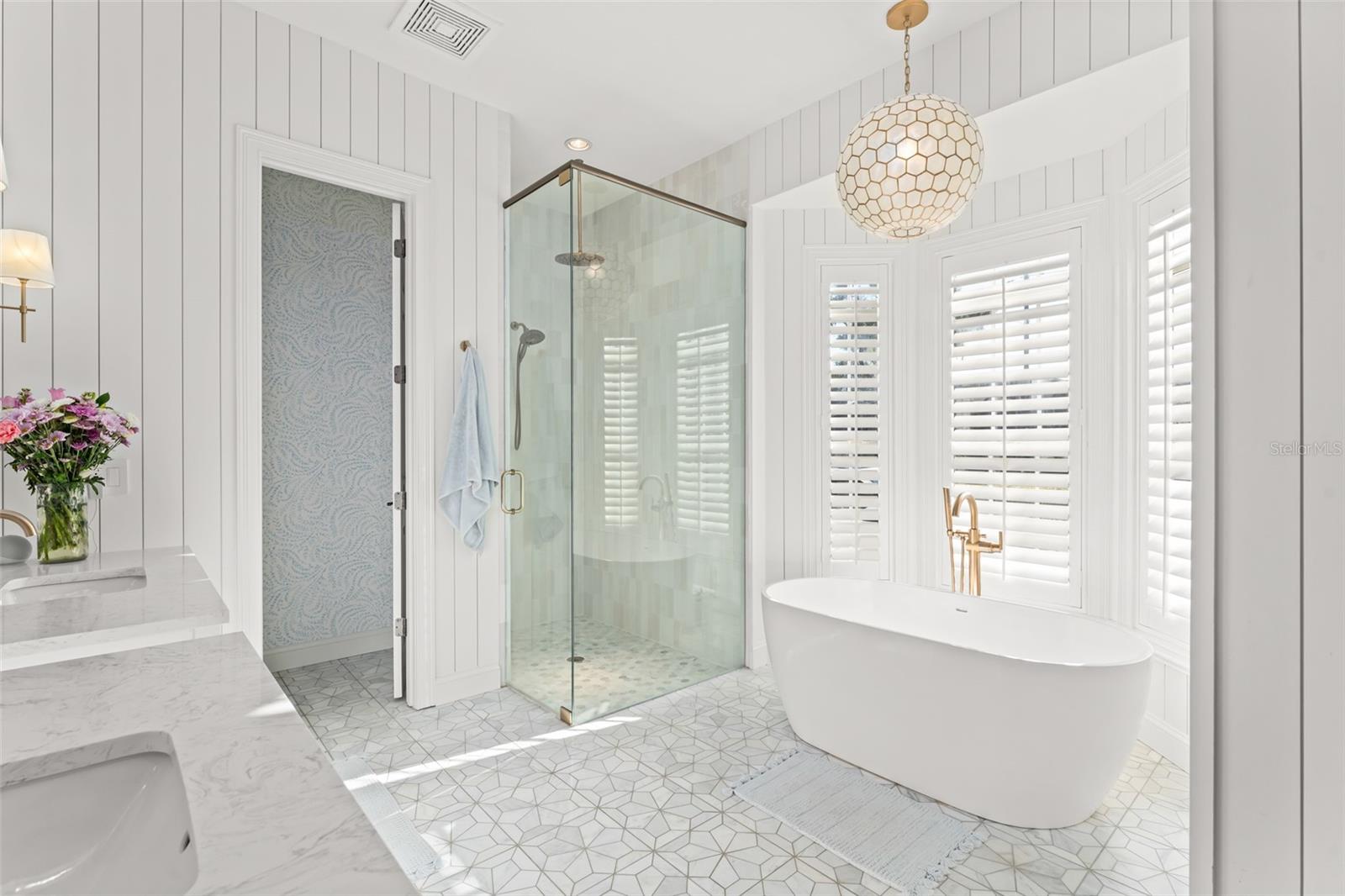 NORTHSHORE ESTATES - Residential