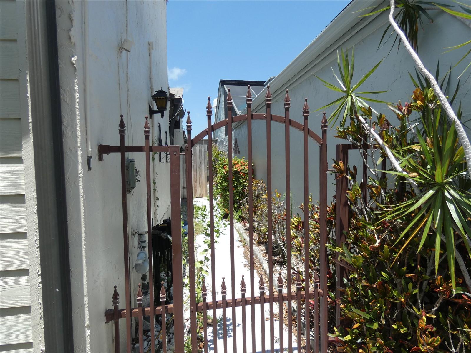 12409 MERRY LANE
