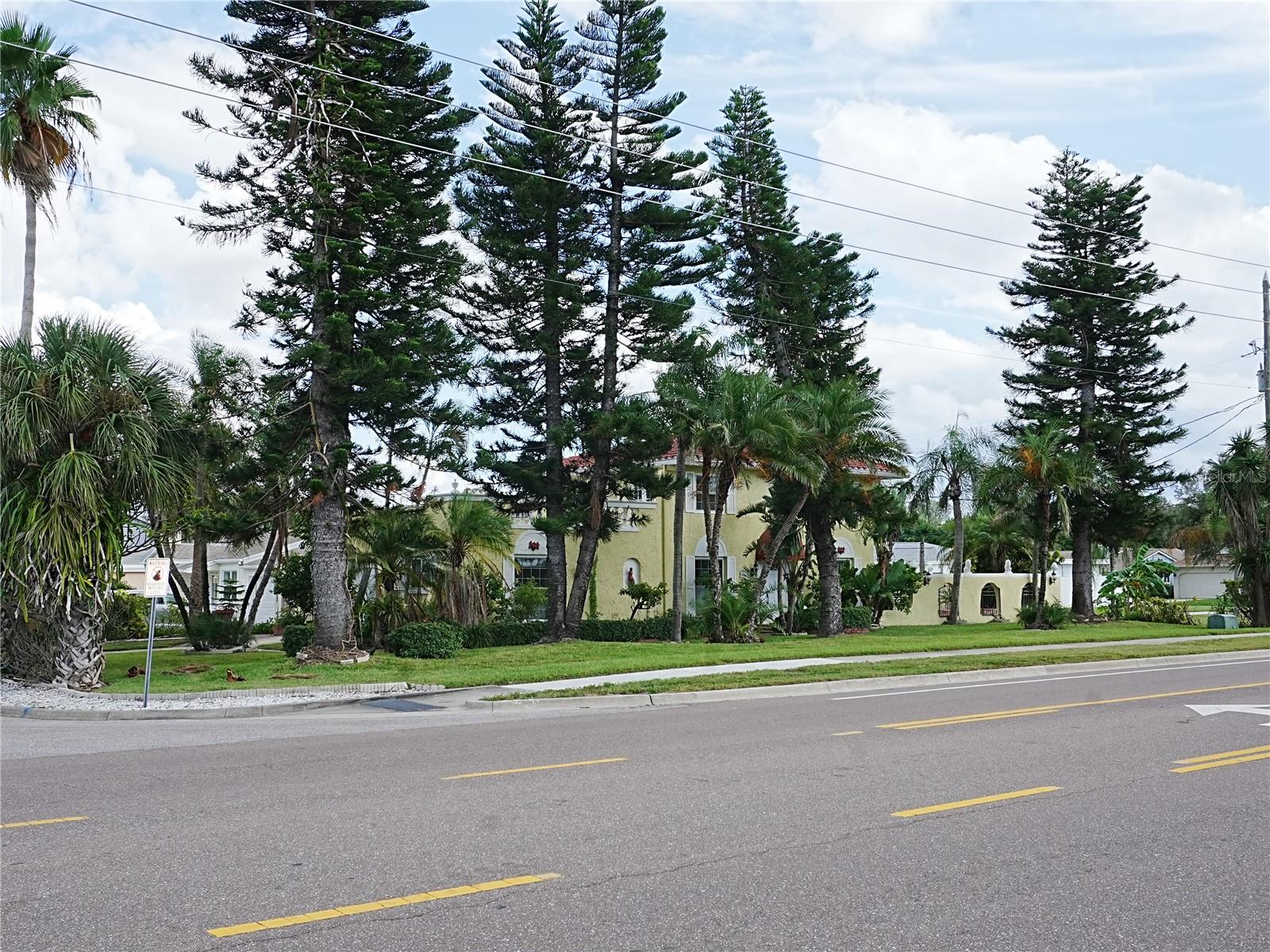 BELLEAIR BEACH - Residential