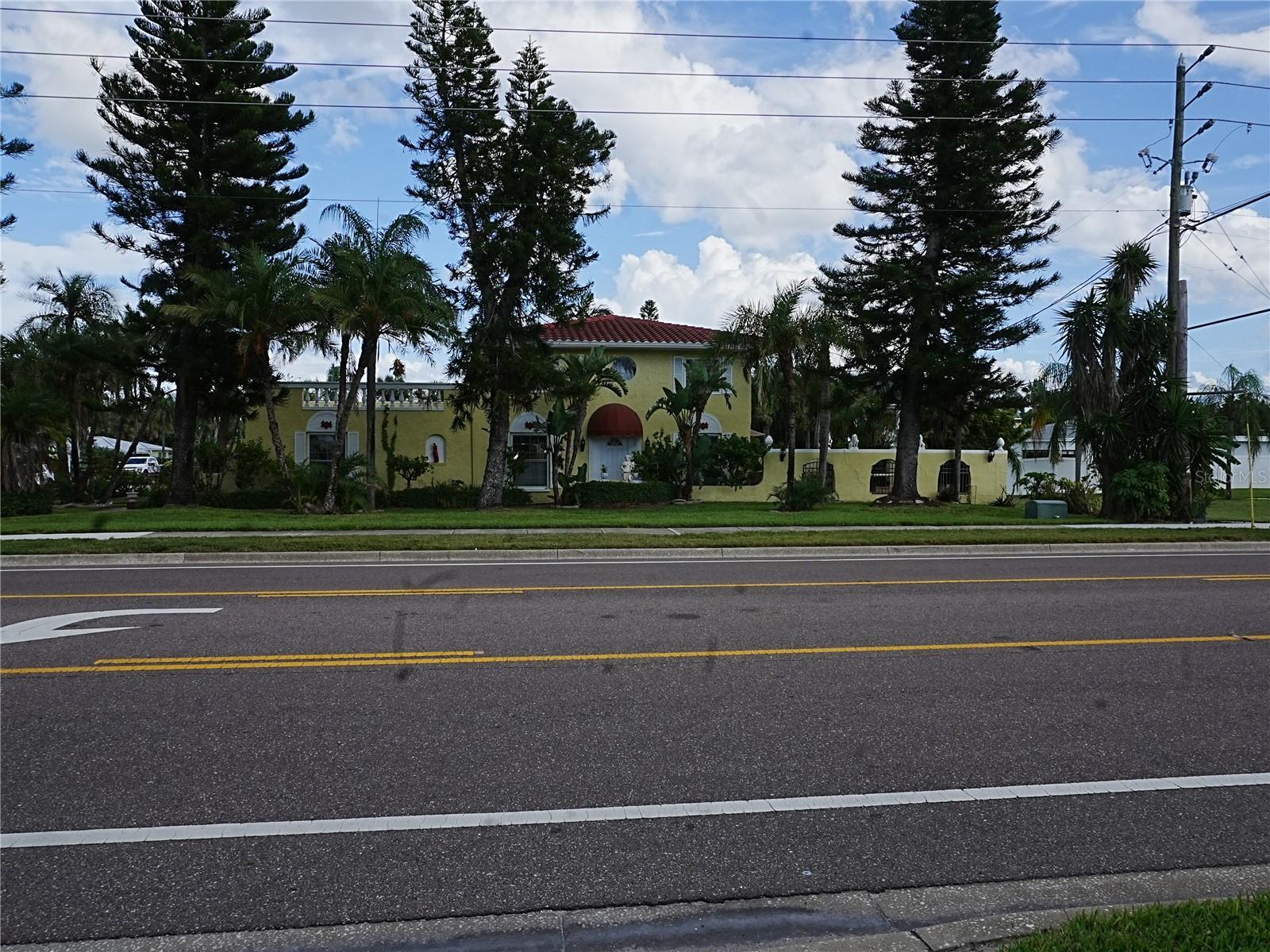 BELLEAIR BEACH - Residential